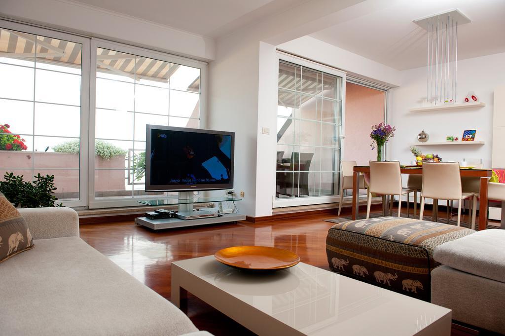 Apartment Sunny Split Pokoj fotografie